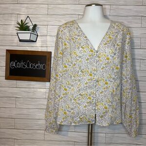 🫶 Rachel Zoe Floral Blouse